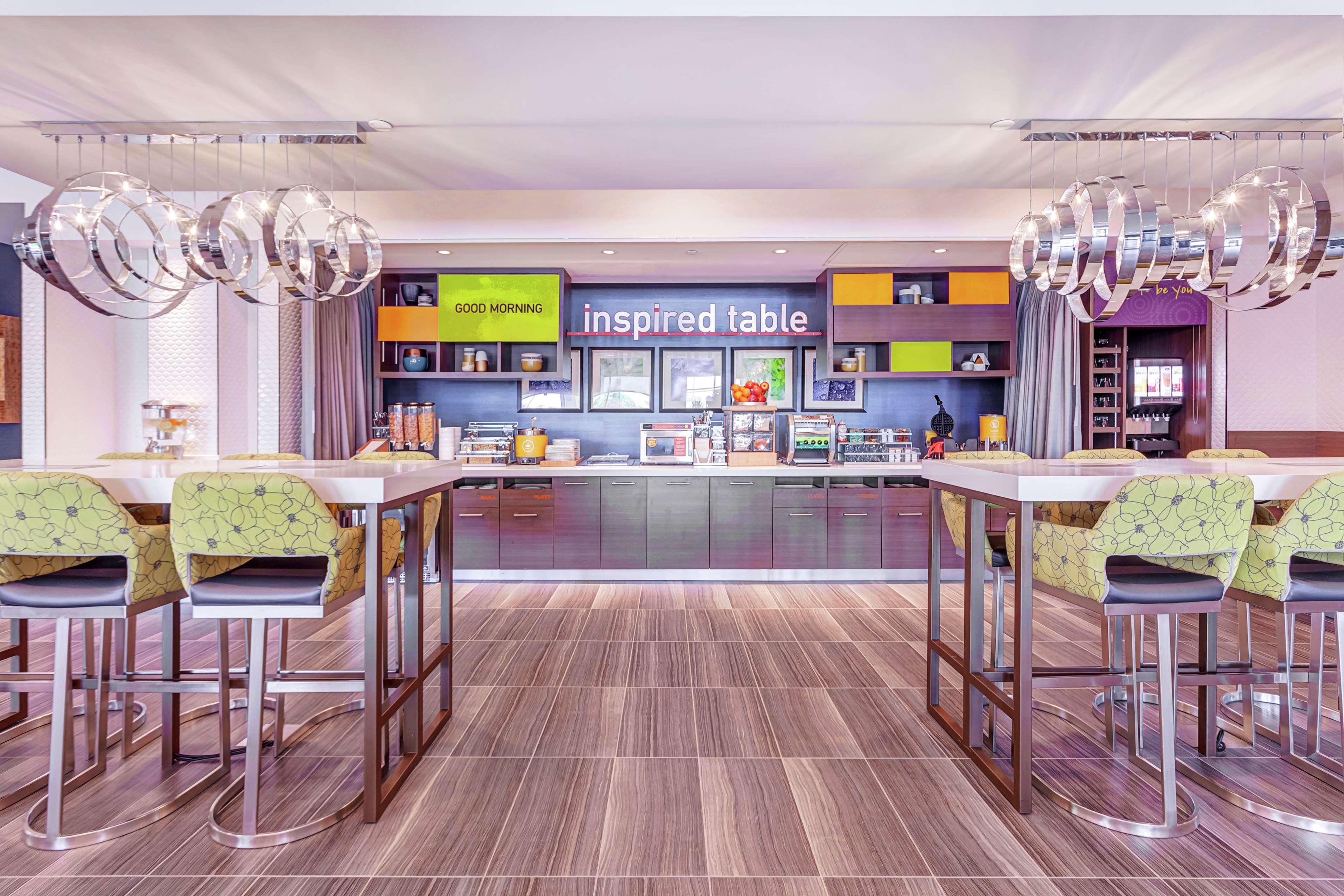 Home2 Suites By Hilton Toronto/Brampton, On Bagian luar foto